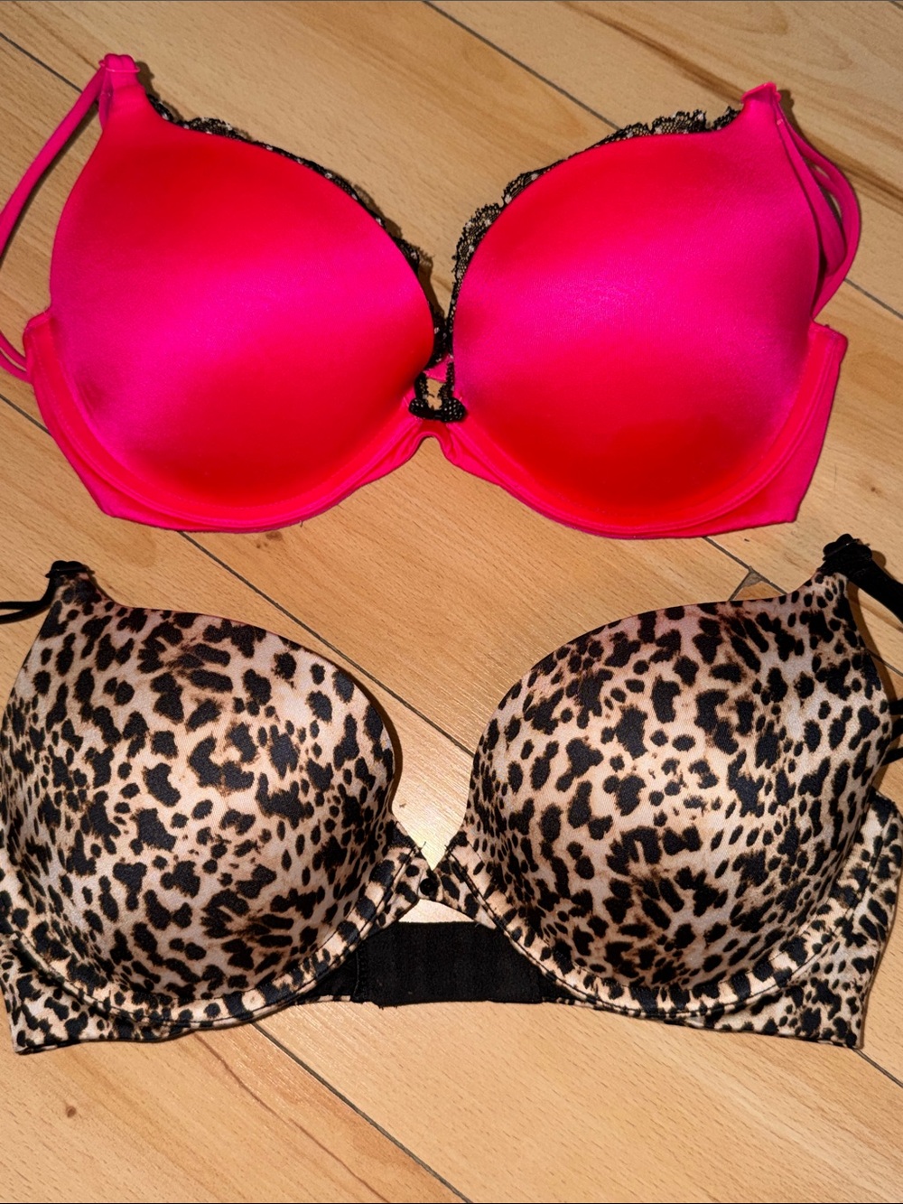Victoria’s Secret Women’s Push-Up Bra - Hot Pink and Leopard Print